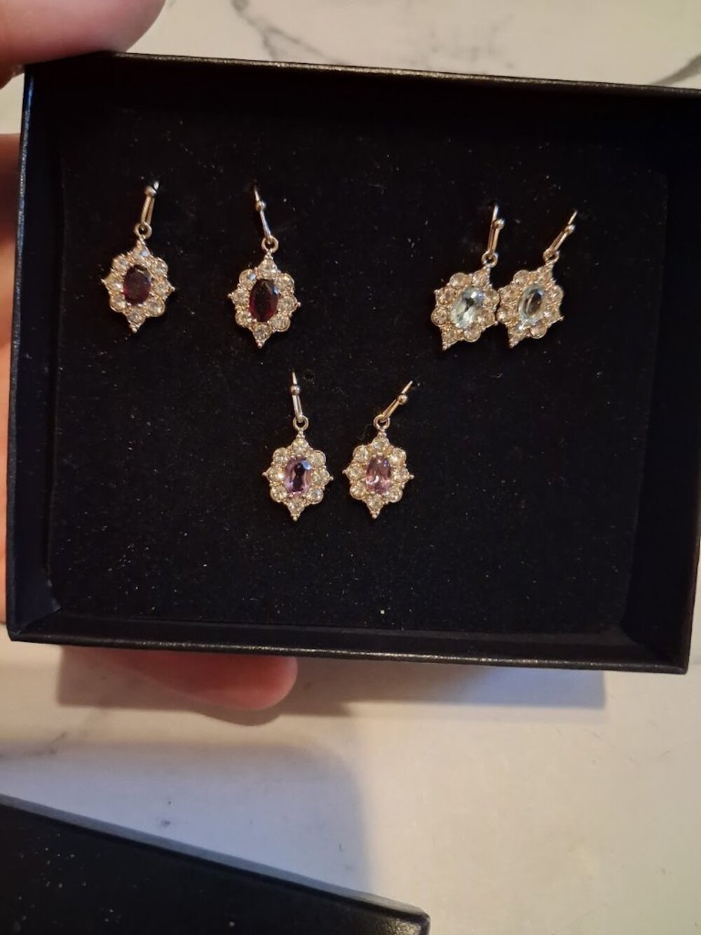 Earrings set